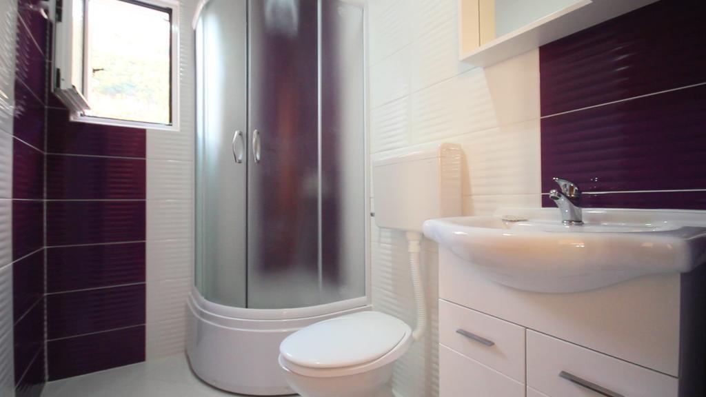 Apartments Percobic Сутоморе Стая снимка