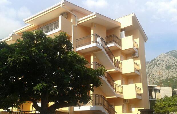 Apartments Percobic Сутоморе Екстериор снимка